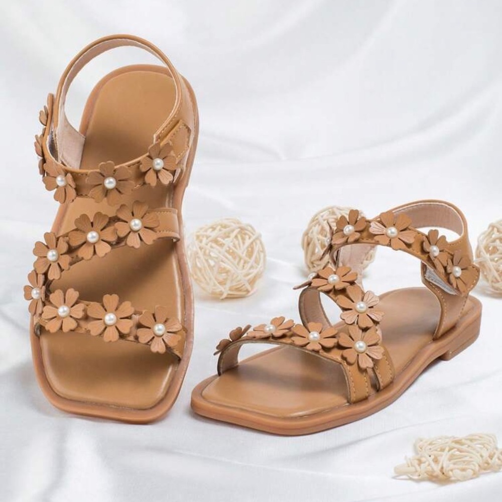 Girl Blossom Tan Sandals- (12.5) - Picture 1 of 4